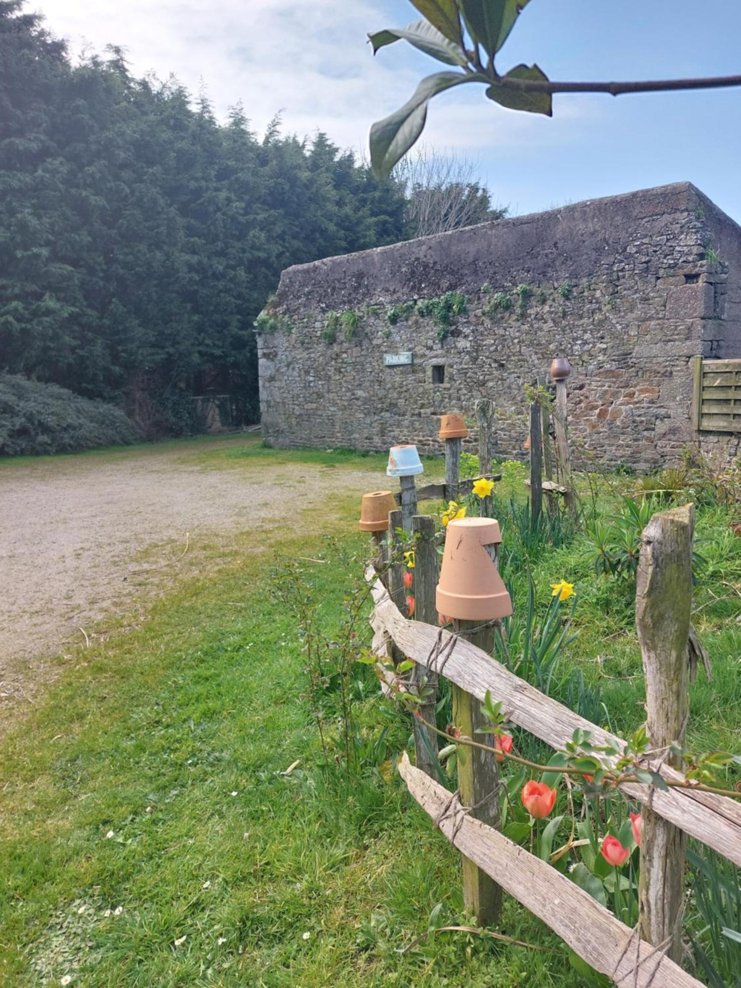 Retour Aux Sources Bed and Breakfast Gouberville Buitenkant foto