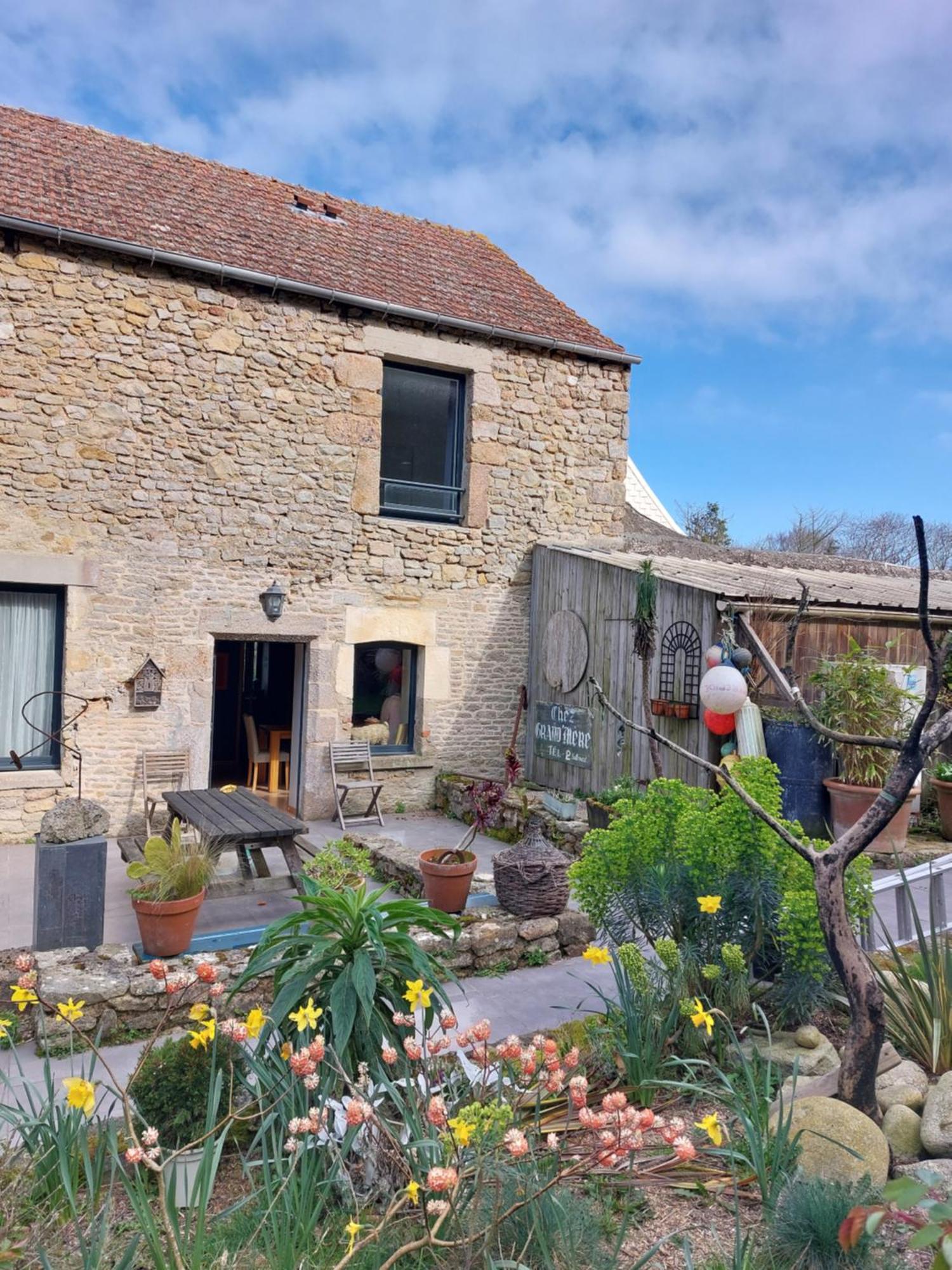 Retour Aux Sources Bed and Breakfast Gouberville Buitenkant foto
